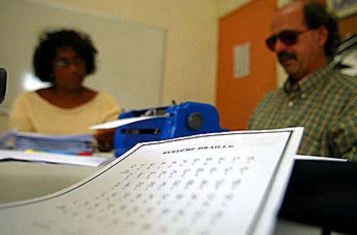 D.A.S.S.I : une structure pour les sourds et les aveugles.