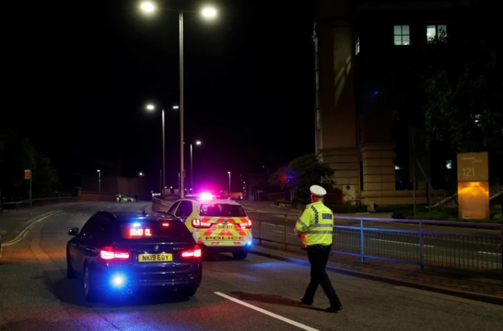 La police britannique boucle un secteur de Reading, à l'ouest de Londres, après une attaque au couteau le 20 juin 2020