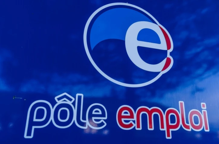 Le nombre de chômeurs (catégorie A, sans activité) a enregistré en France (hors Mayotte) une nette baisse de 5,9% au quatrième trimestre 2021 par rapport au trimestre précédent, soit 208.500 inscrits en moins, à 3,336 millions, selon les chiffres de Pôle emploi