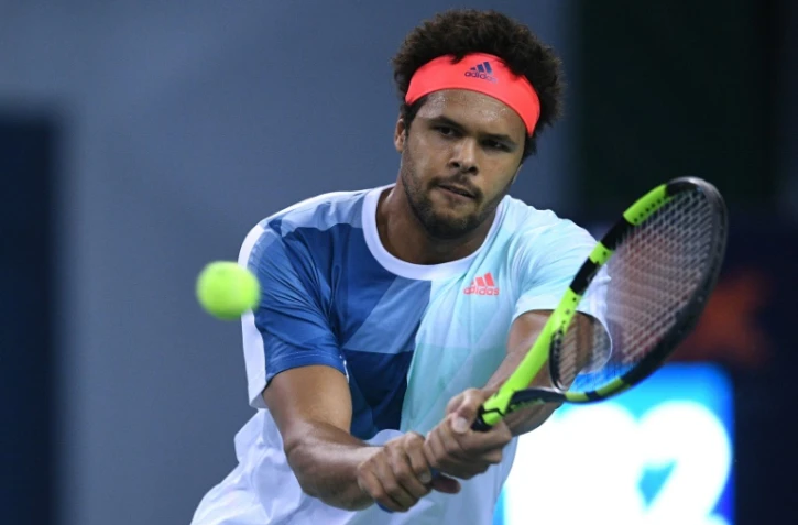 Jo-Wilfried Tsonga face à l'Allemand Florian Mayer au 1er tour du Masters 1000 de Shanghai, le 10 octobre 2016