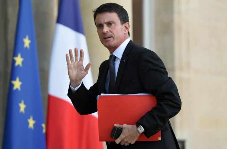 Le Premier ministre Manuel Valls arrive à l'Elysée le 15 novembre 2015 à Paris