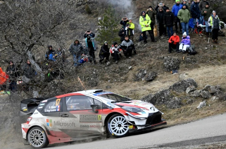 La Toyota WRC de Sébastien Ogier et son copilote Julien Ingrassia parcourt la spéciale N.4 du rallye de Monte-Carlo, le 24 janvier 2020 à Saint-Clément-sur-Durance