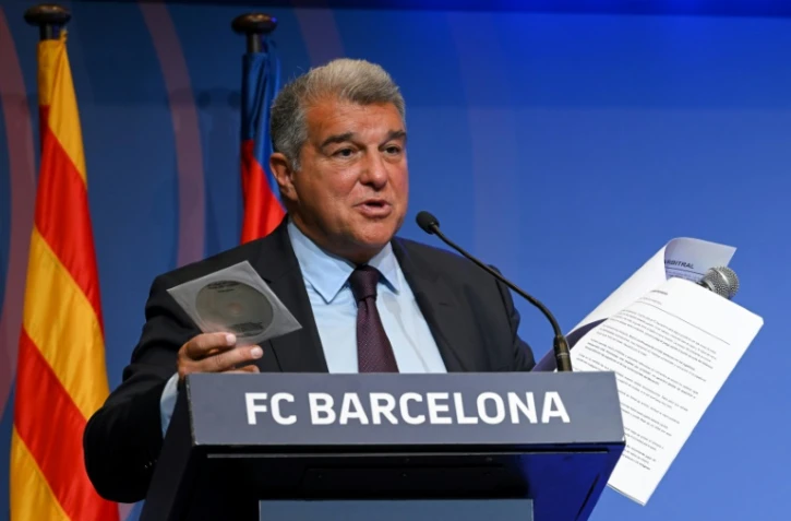 Le président de FC Barcelone Joan Laporta lors d'une conférence de presse, le 17 avril 2023 au Camp Nou