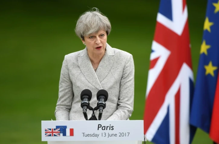La Première ministre britannique Theresa May lors d'une conférence de presse à l'Elysée, le 13 juin 2017 à Paris