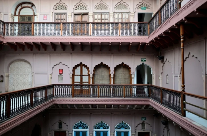 L'intérieur du Dharampura Haveli, un haveli du XVIIIe siècle transformé en hôtel de charme dans le vieux quartier de Delhi, le 2 février 2026 en Inde