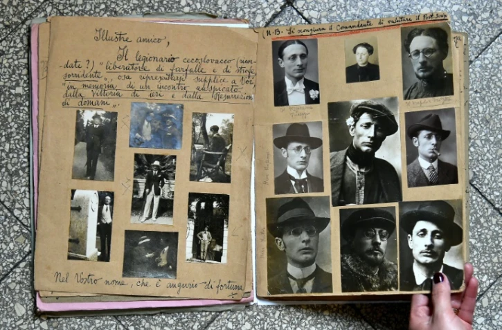 Des photos du policier italien Giuseppe Dosi (1891-1991), passé maître dans l'art du déguisement, le 3 décembre 2016