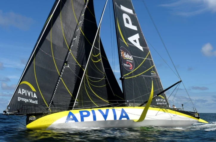Le monocoque Avivia, barré par le navigateur français Charlie Dalin, lors d'une sortie en mer, le 19 juin 2020 au large de Port-la-Forêt, avant la course du Vendée-Artique-Les-Sables d'Olonne