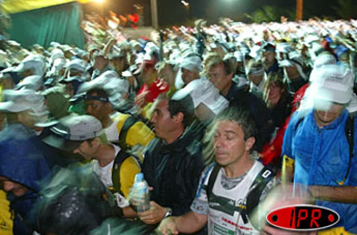 Lors du départ du Grand Raid 2003 à Cap Méchant (Saint--Philippe)
