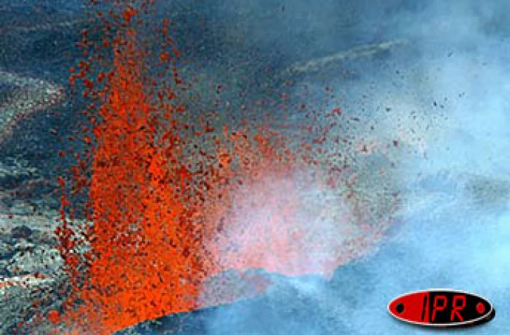 Éruption du Piton de la Fournaise le 16 novembre 2002
