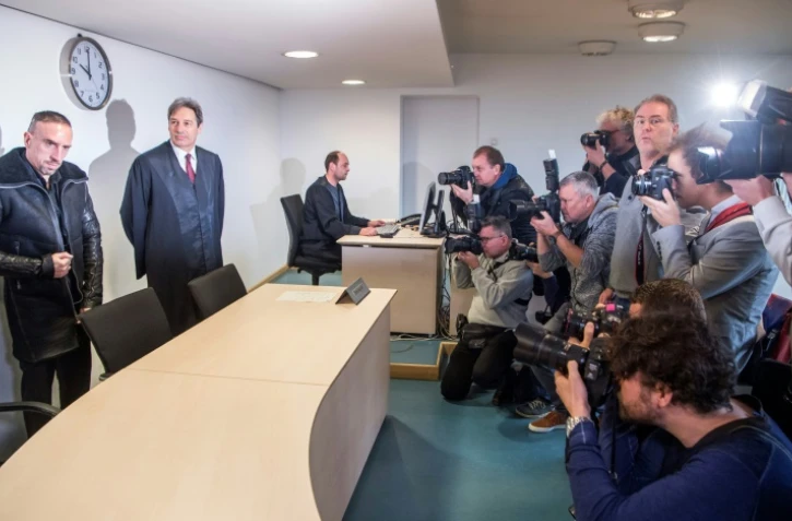 Franck Ribéry à son arrivée dans la salle d'audience du tribunal de Munich, le 12 décembre 2017 