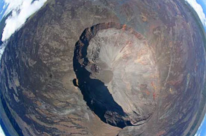 Le volcan s'agite