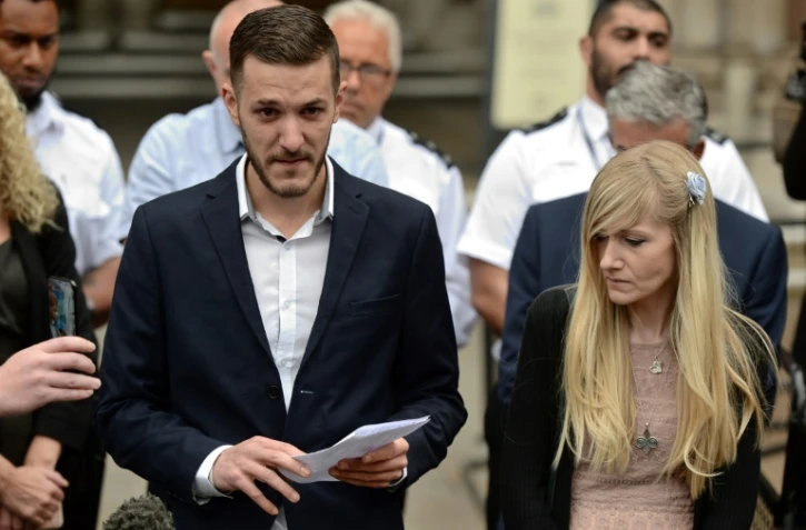 Chris Gard (g) et Connie Yates (d), les parents de Charlie Gard, le 24 juillet 2017 à Londres