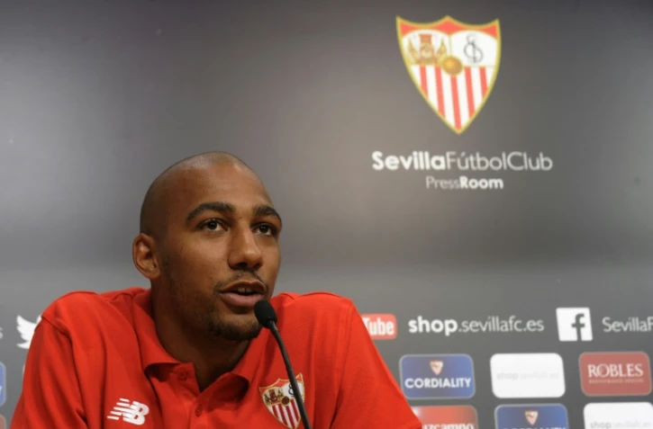 Steven Nzonzi alors joueur de Séville en conférence de presse le 9 juin 2015
