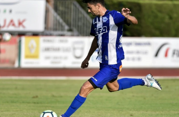Enzo Zidane avec Alavés lors d'un match amical face à Toulouse, le 19 juillet 2017 à Saint-Jean-de-Luz
