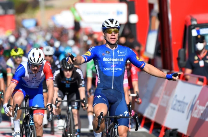 Le coureur de la Deceuninck Fabio Jakobsen vainqueur de la 4e étape de la Vuelta à Molina de Aragon, le 17 août 2021 