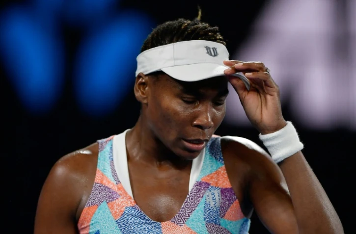 L'Américaine Venus Williams, à l'Open d'Australie, éliminée face à la jeune Suissesse Belinda Bencic, à Melbourne le 15 janvier 2018