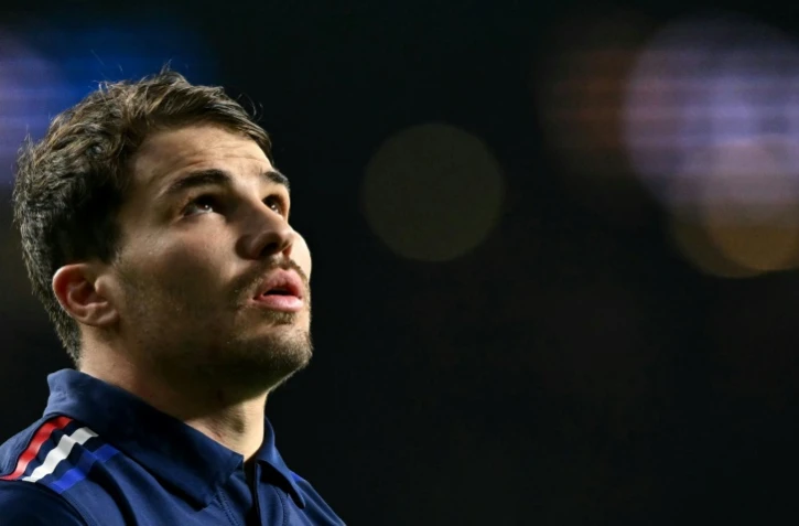 Le demi de mêlée français Antoine Dupont après la défaite du XV de France en Angleterre, le 8 février.