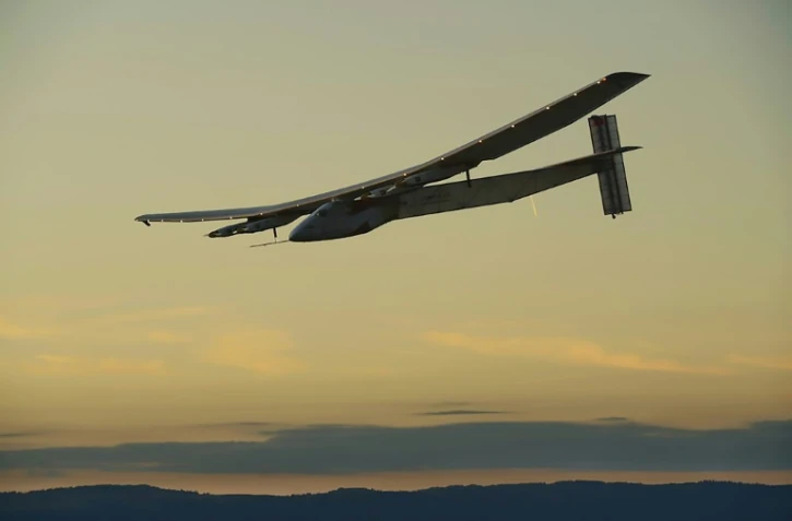 Solar Impulse 2 survole les Açores le 21 juin 2016