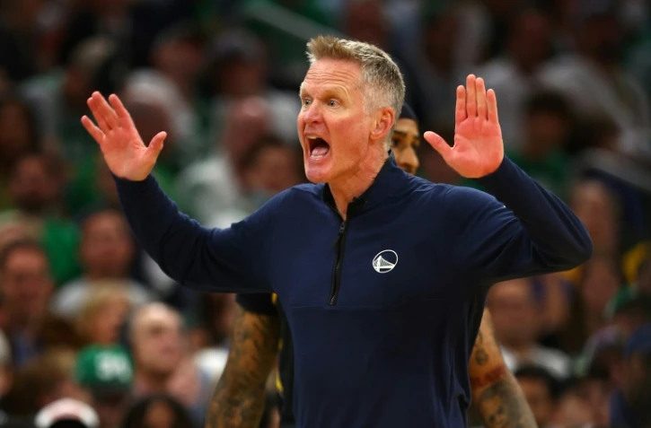 Steve Kerr, l'entraîneur des Golden State Warriors, pendant le match 4 de la finale NBA contre Boston le 10 juin 2022 à Boston