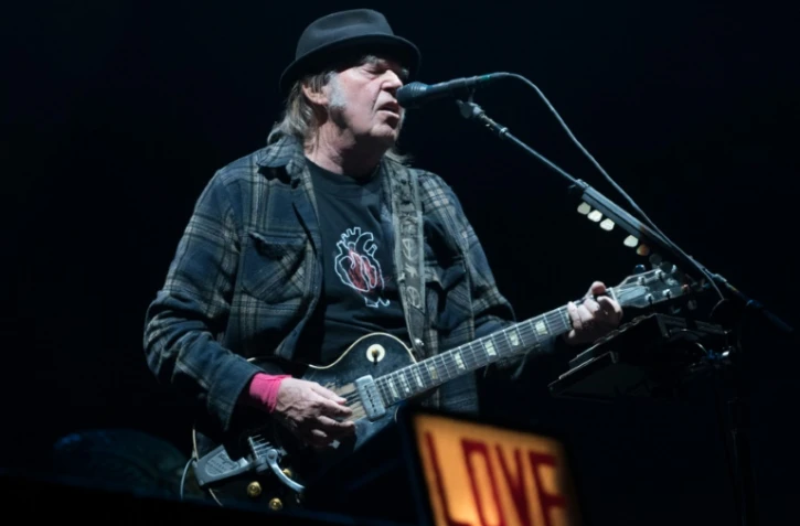 Neil Young au Festival d'été de Québec le 6 juillet 2018.
