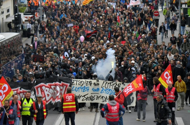 Manifestation des agents publics contre les mesures du gouvernement les concernant, à Nantes, le 10 octobre 2017