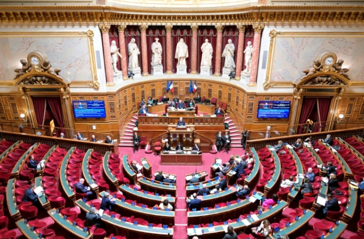 L'initiative de Gabriel Attal pour "restaurer l'autorité" de la justice à l'égard des mineurs délinquants révèle des fragilités au sein de la coalition gouvernementale au Sénat