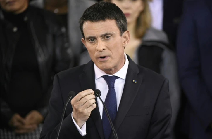 Manuel Valls lors de l'annonce de sa candidature à la présidentielle le 5 décembre 2016 Evry dans l'Essonne