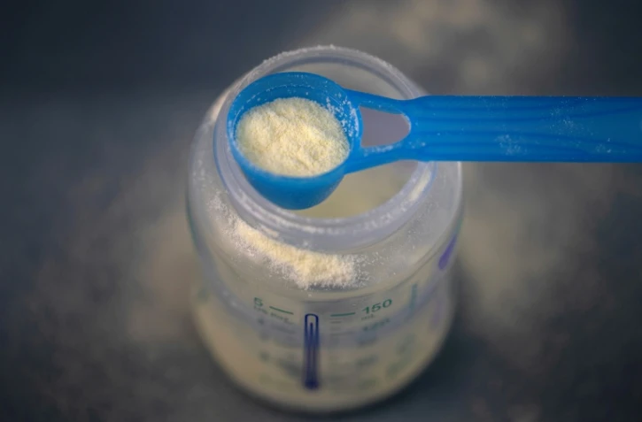 Du lait infantile en poudre le 29 janvier 2026 à Quimper