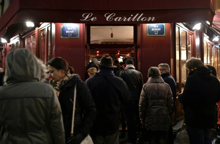 Peu après les attaques jihadistes du 13 novembre 2015, Alexandra D. avait déclaré se trouver sur la terrasse du Carillon, l'un des deux premiers bars touchés par des fusillades