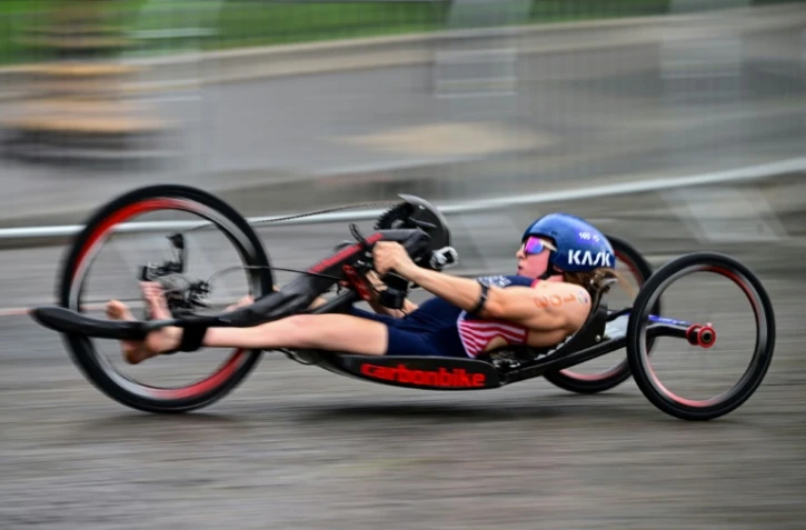 L'Américain Kendall Gretsch participe à l'épreuve de para-triathlon de Paris, le 19 août 2023
