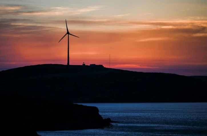 Une éolienne sur l'île de Tilos, en Grèce, le 21 juin 2021