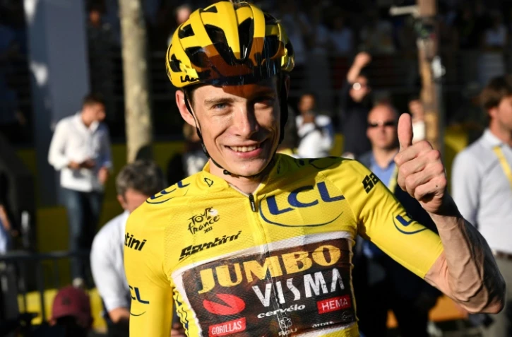 Le Danois Jonas Vingegaard vainqueur du Tour de France, le 24 juillet 2022 sur les Champs-Elysées 