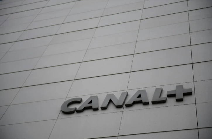 Canal+ va permettre à tous ses abonnés de voir la soirée des "Enfoirés" vendredi sur TF1, a annoncé le directeur général du groupe Maxime Saada, offrant une trêve dans le conflit commercial entre les deux groupes