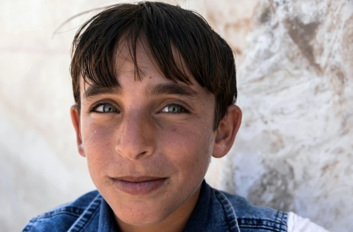 Un jeune Irakien dans le camp pour déplacés de Jadaa, dans le nord de l'Irak, le 11 mai 2022