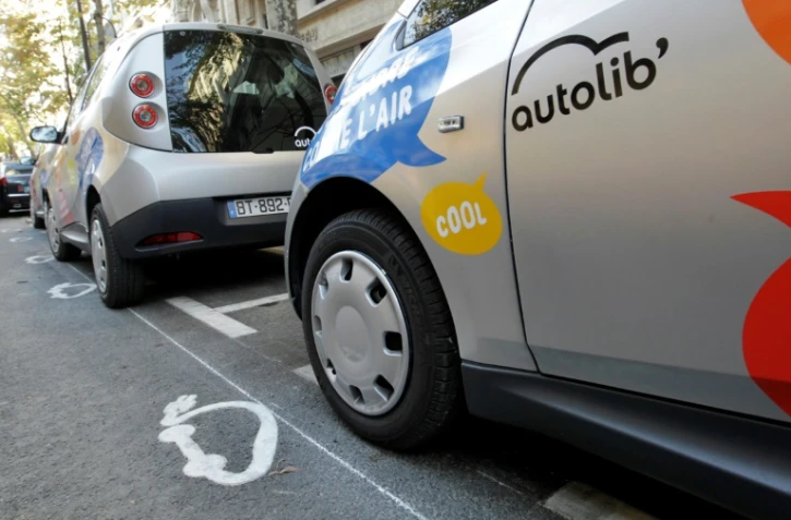 Une station de voitures électriques en libre service Autolib', gérées par le groupe Bolloré, le 2 octobre 2011 à Paris