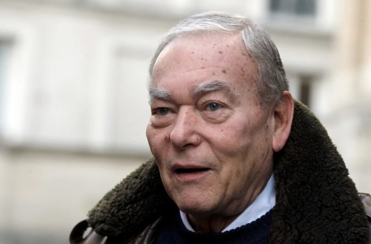 Le cinéaste français Yves Boisset lors d'une cérémonie en hommage à Georges Lautner le 5 décembre 2013 à Paris