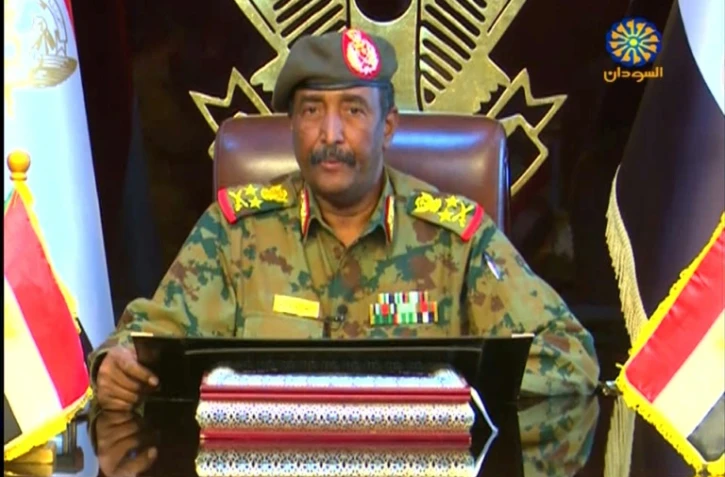 Le général Abdel Fattah al-Burhane, le deuxième militaire à prendre la tête de la transition au Soudan en deux jours, apparaît sur la chaîne Soudan TV, le 13 avril 2019