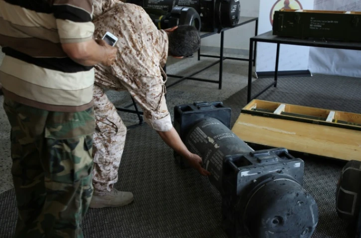 Photo prise le 29 juin 2019 d'un missile Javelin trouvé à Gharyan, dans l'ouest de la Libye