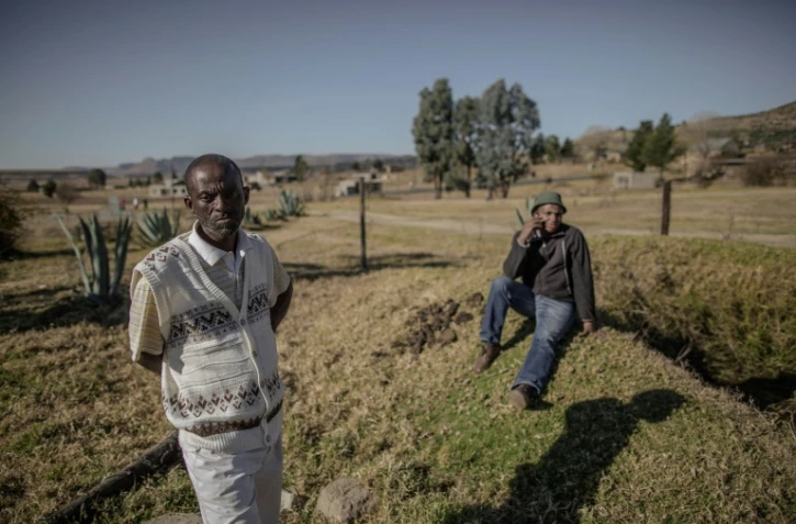 Un fermier Basotho, près du village de Maseru au Lesotho, le 4 juin 2017