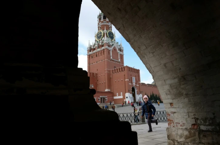 Vue sur le Kremlin sur la place Rouge à Moscou, le 17 mars 2017