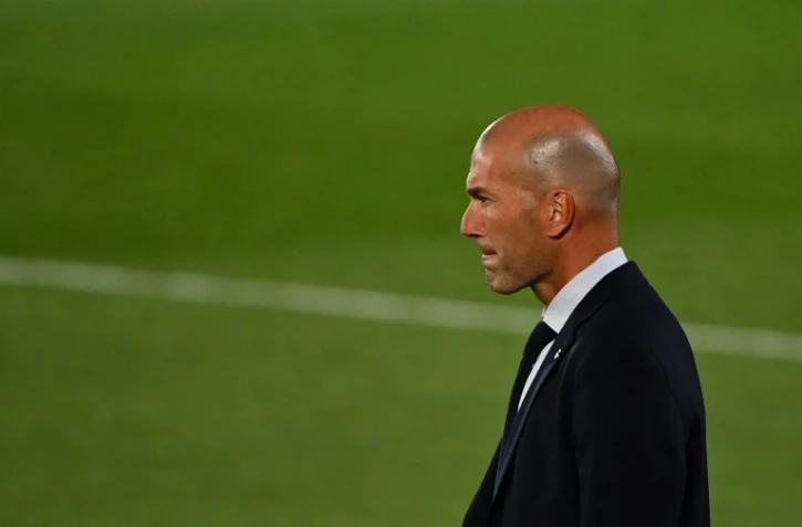 L'entraîneur du Real Madrid Zinédine Zidane lors du match contre Getafe, le 2 juillet 2020 à Valdebebas, dans la banlieue de Madrid  