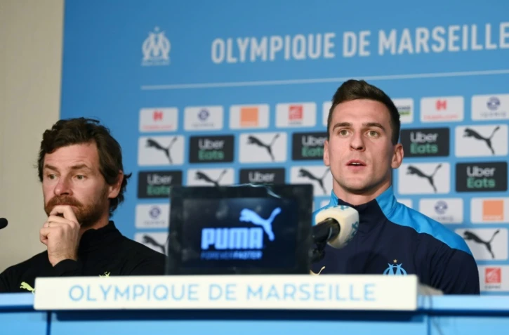 L'entraîneur de l'OM André Villas-Boas et la recrue polonaise Arkadiusz Milik, le 26 janvier 2021 à Marseille