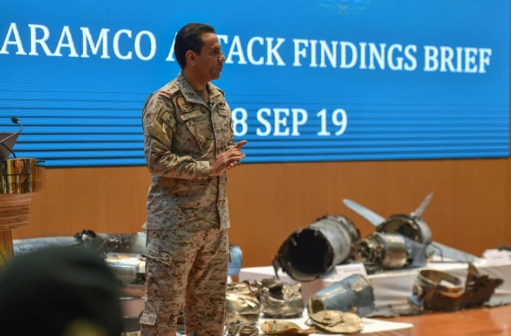 Le colonel Turki al-Maliki, porte-parole du ministère de la Défense saoudien, lors d'une conférence de presse à Ryad, le 18 septembre 2019