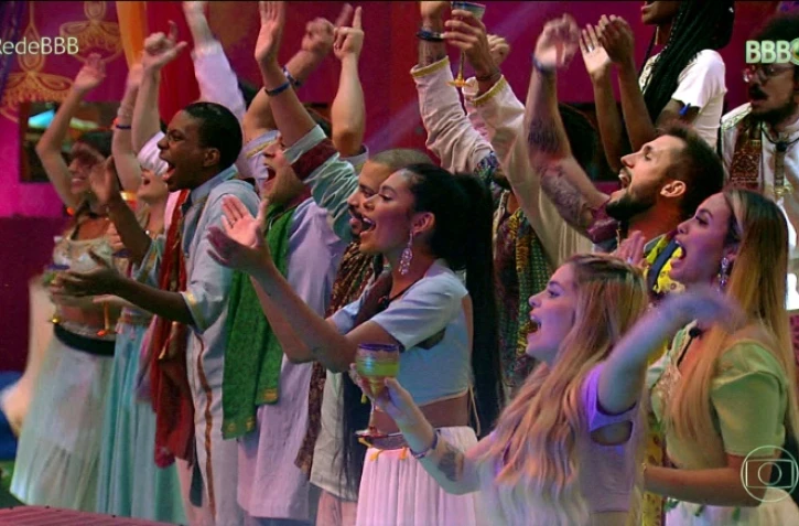 Photo fournie par O Globo TV des participants à l'émission Big Brother, à Rio de Janeiro (Brésil) le 29 mars 2021