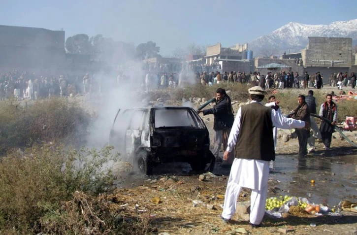 Attentat à la bombe sur un marché de Parachinar, le 13 décembre 2015, au Pakistan