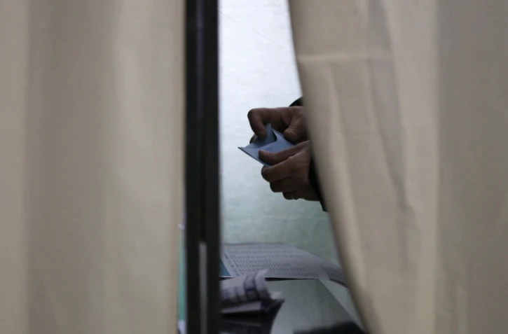 Un bureau de vote à Saint-Etienne-du-Rouvray, le 13 décembre 2015