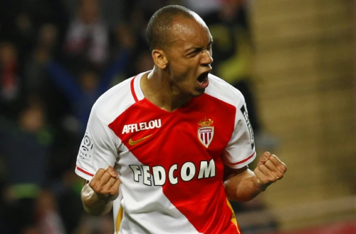 Le défenseur de Monaco Fabinho exulte après avoir converti un penalty face à Montpellier au stade Louis II, le 14 mai 2016