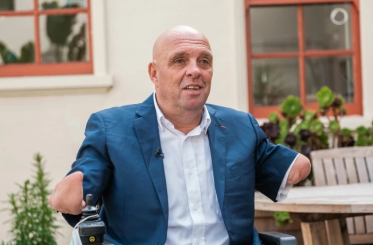 L'athlète français Philippe Croizon, le 13 septembre 2021 au Lycée français de San Francisco