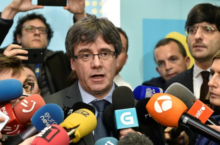 L'indépendantiste catalan Carles Puigdemont (c), le 24 janvier 2018 à Bruxelles