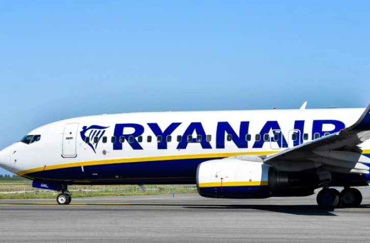 La compagnie aérienne irlandaise Ryanair supprime des emplois pour faire face à la pandémie